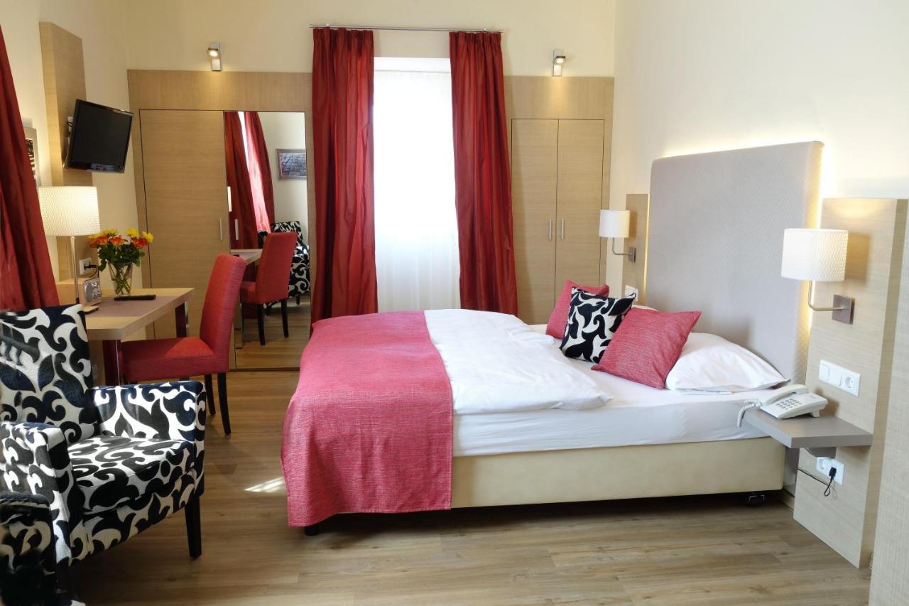 Hotel-Appartement Sonne 格尔斯费尔德 外观 照片